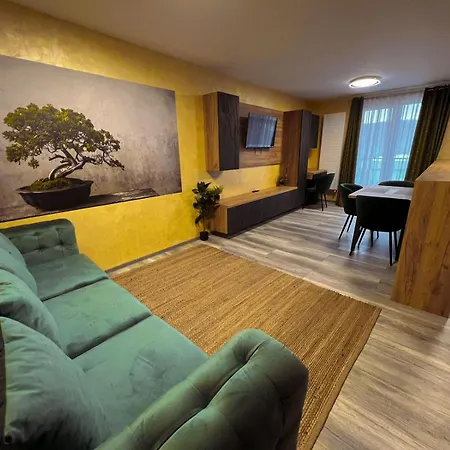 קלוז'-נאפוקה Lotus Apartaments מראה חיצוני תמונה