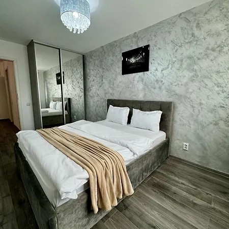 קלוז'-נאפוקה Lotus Apartaments מראה חיצוני תמונה