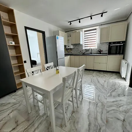 קלוז'-נאפוקה Lotus Apartaments מראה חיצוני תמונה