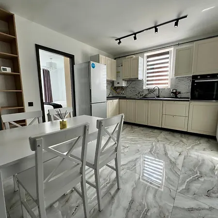 קלוז'-נאפוקה Lotus Apartaments מראה חיצוני תמונה